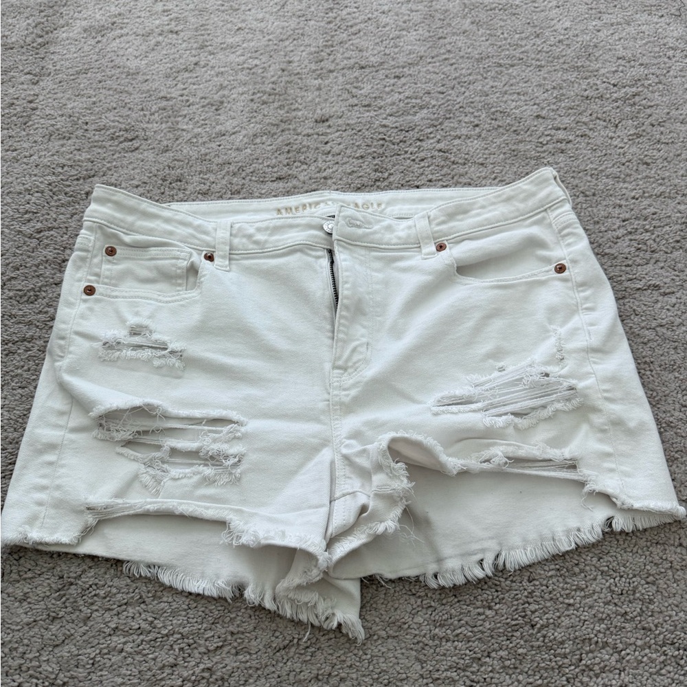 American Eagle White Jean Shorts Distressed Style